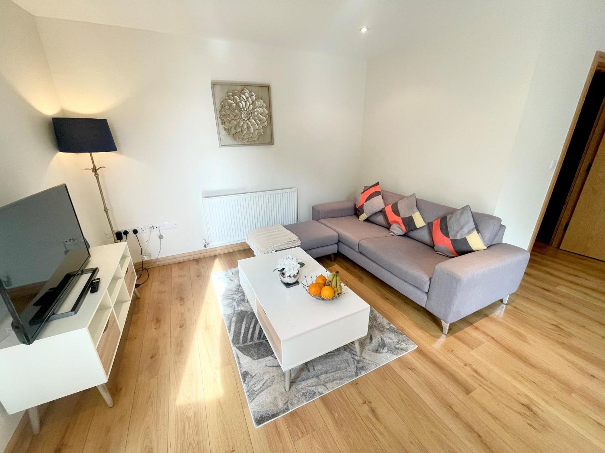 Blue Sky Apartments@Guildford Town Centre Bagian luar foto